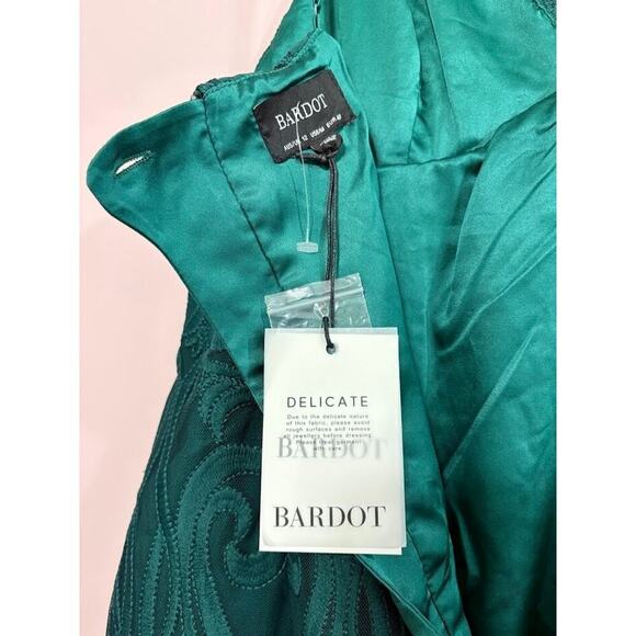 Bardot Gia Lace Dress in Forest Green Size 8 - Picture 10 of 11